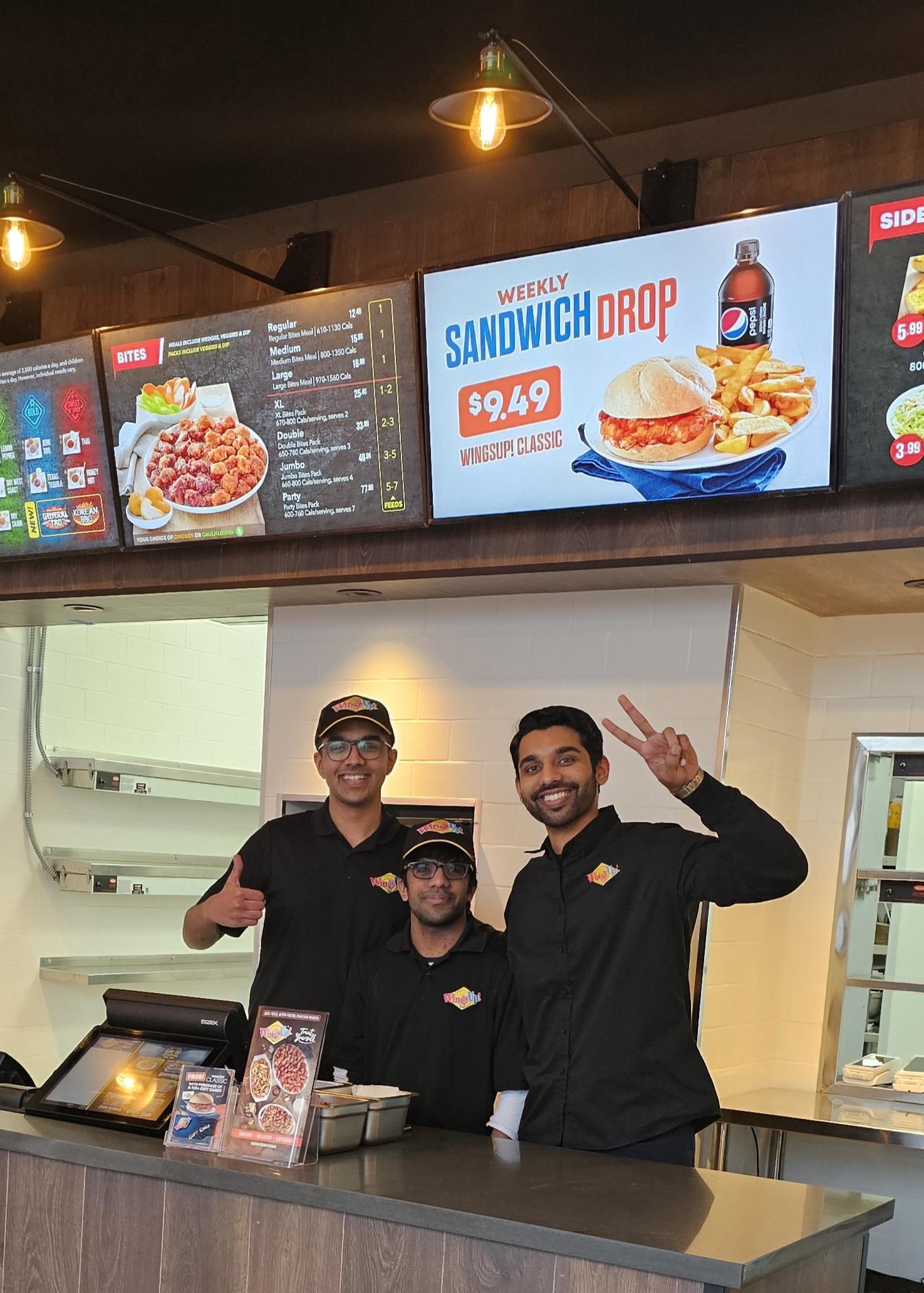 Images WingsUp! Mississauga - Thomas St