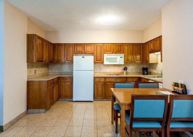 Images Staybridge Suites San Antonio-Airport by IHG