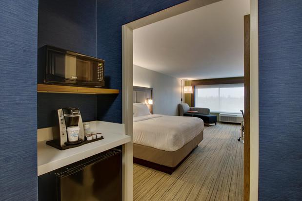 Images Holiday Inn Express & Suites Mt Sterling North by IHG