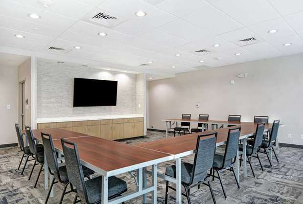 Images Home2 Suites by Hilton Raleigh Durham Airport RTP