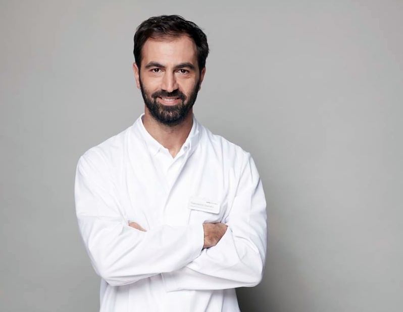 Themistoklis Stavrakis, Fasanenstr. 74 in Berlin