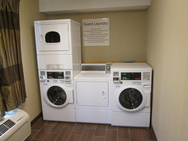 Images Holiday Inn Express & Suites Columbus - Ft Benning Maingate by IHG