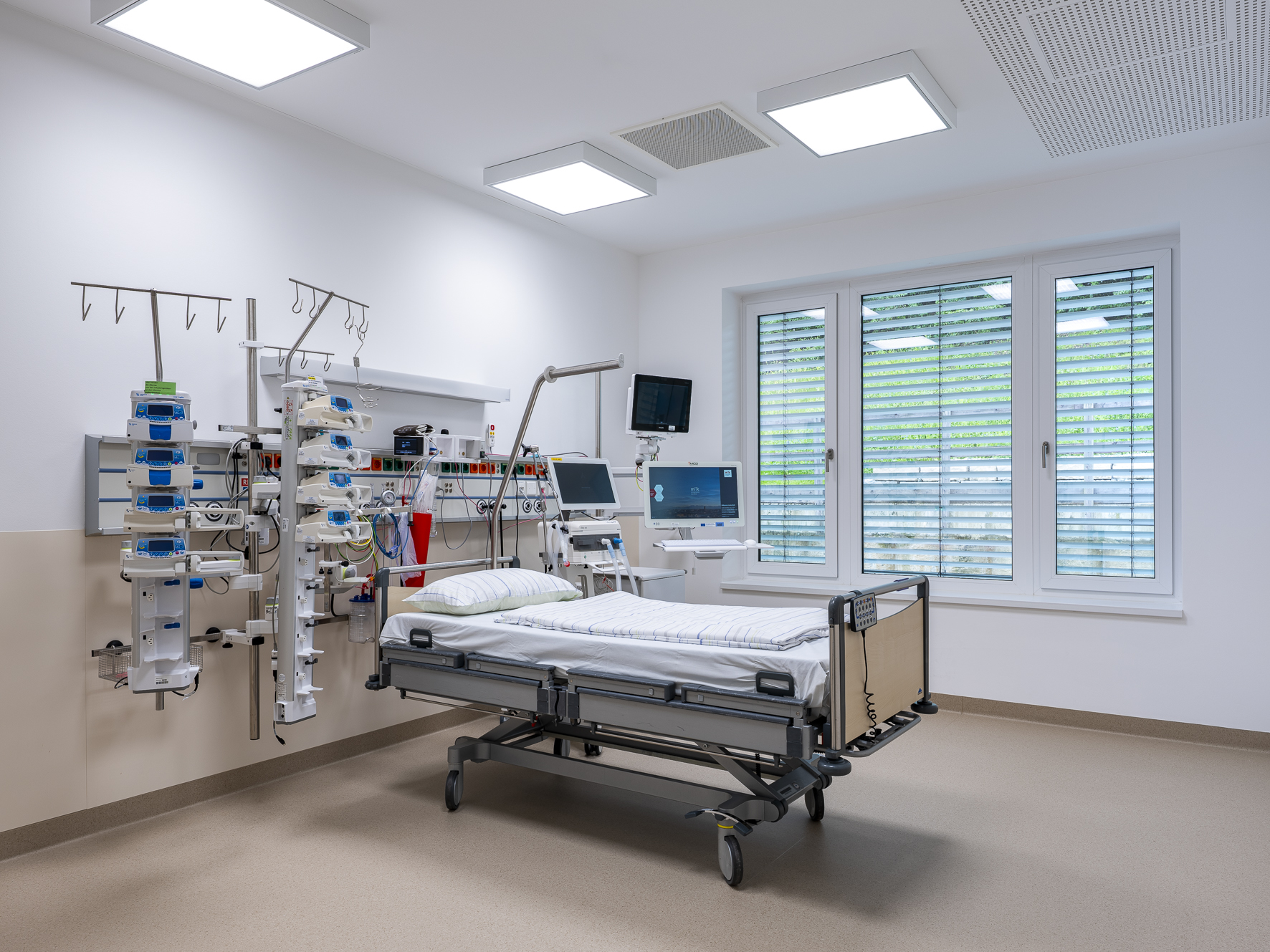 München Klinik Bogenhausen, Englschalkinger Straße 77 in München