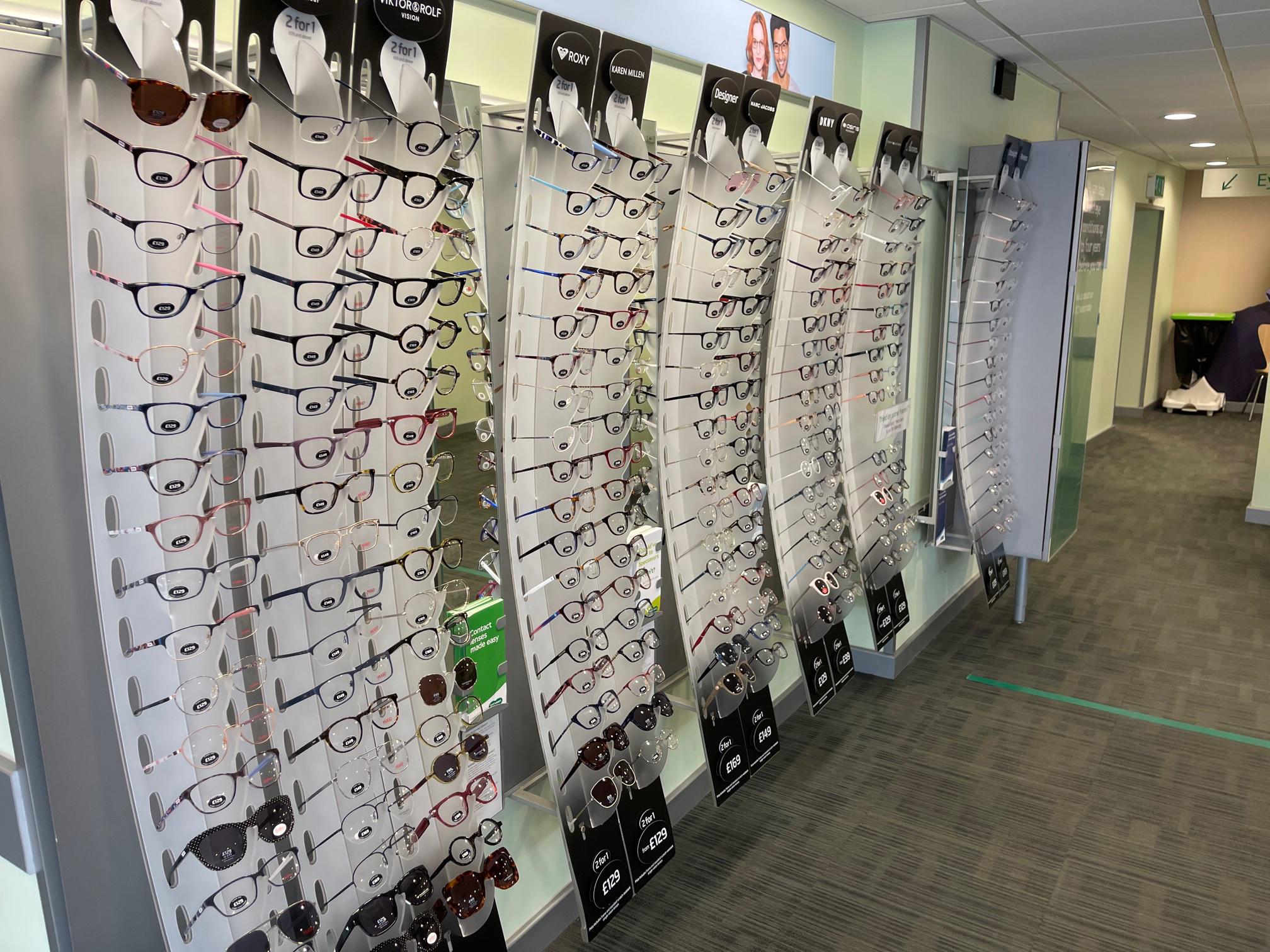Images Specsavers Opticians and Audiologists - Bicester