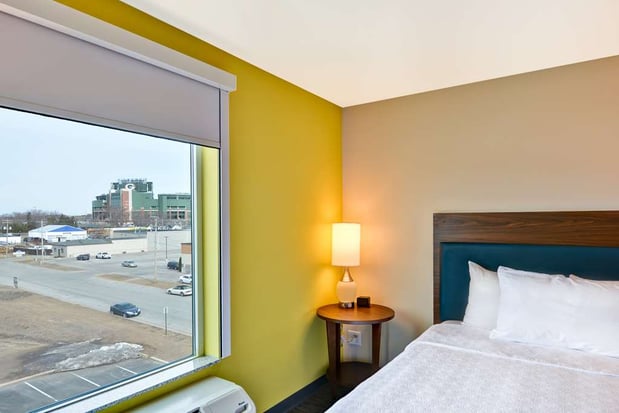 Images Home2 Suites by Hilton Green Bay