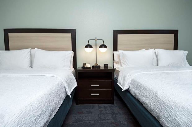 Images Hampton Inn & Suites Raleigh Downtown