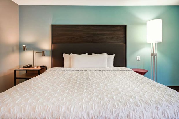 Images Tru by Hilton Wytheville