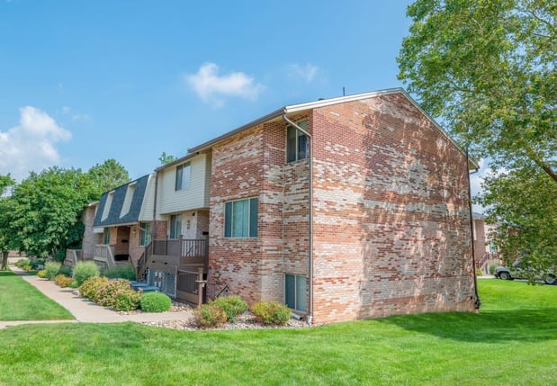 Images Briarwood Apartment Homes & Townhomes