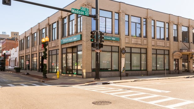 Images Oak Street Health Rockford Primary Care Clinic
