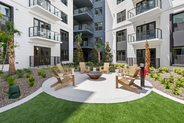 Images The CenterPointe Apartments