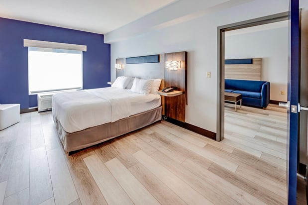 Images Holiday Inn Express & Suites Columbus OSU-Medical Center by IHG