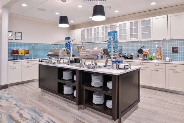 Images Homewood Suites by Hilton Des Moines Airport