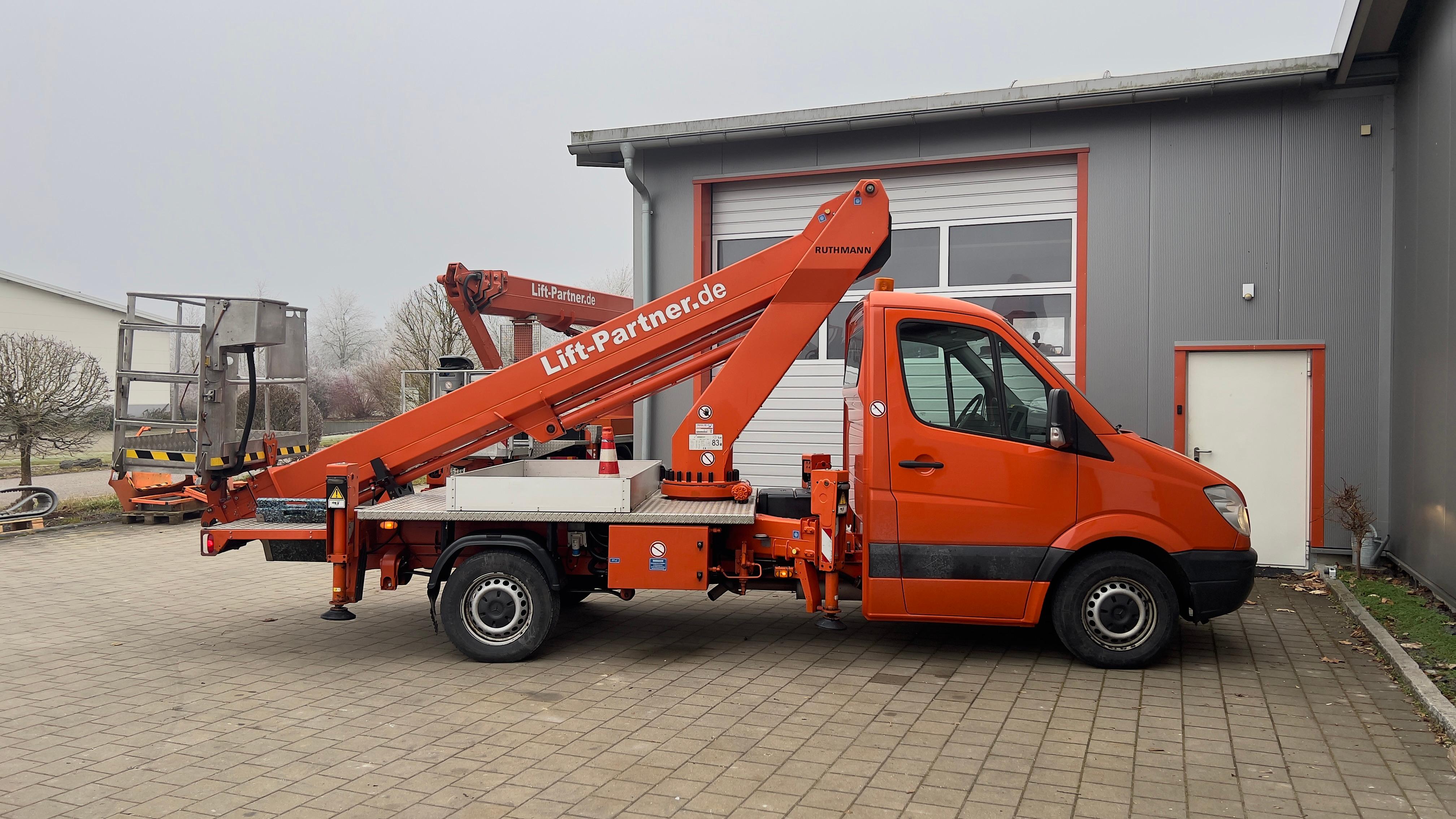 Bild 8 Liftpartner GmbH & Co. KG | Niederlassung Wittislingen in Wittislingen