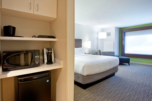 Images Holiday Inn Express & Suites Austin Downtown - University by IHG