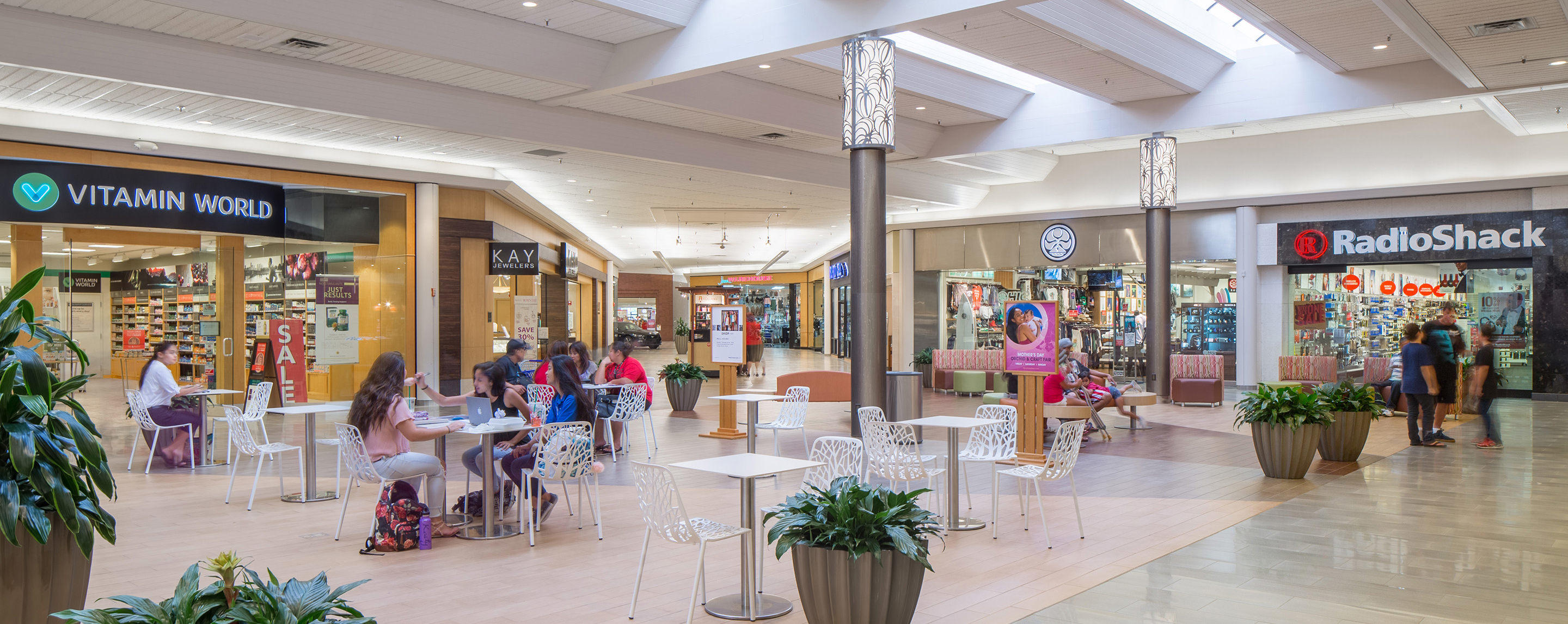 Prince Kuhio Plaza - Mall - Hilo, HI 96720