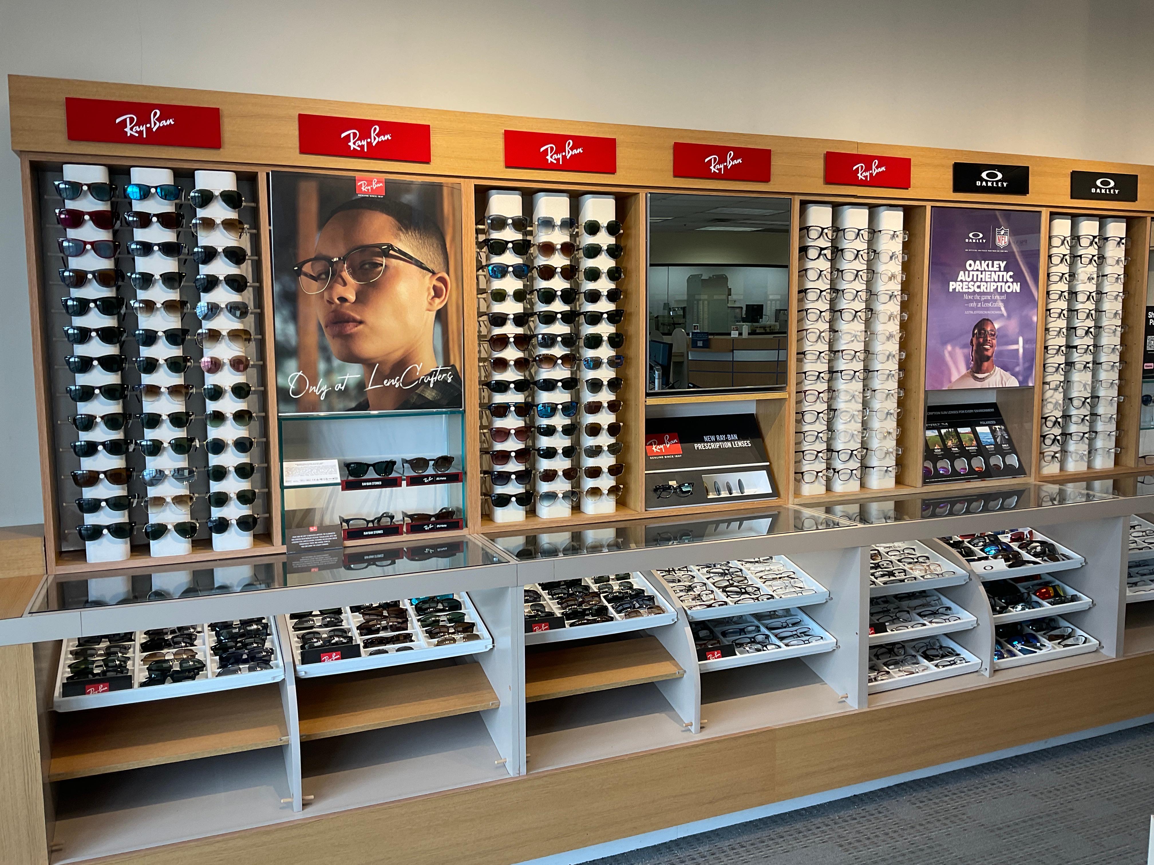LensCrafters Manchester (603)647-8250