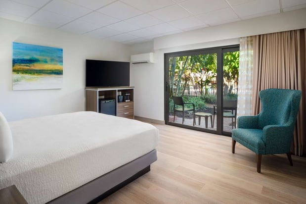 Images Best Western Naples Inn & Suites