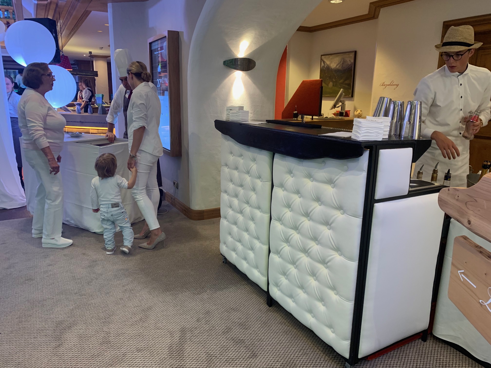 Görkem Harp - 4Flair Barschule & Cocktailcatering, Wallstraße 18 in Frankfurt am Main