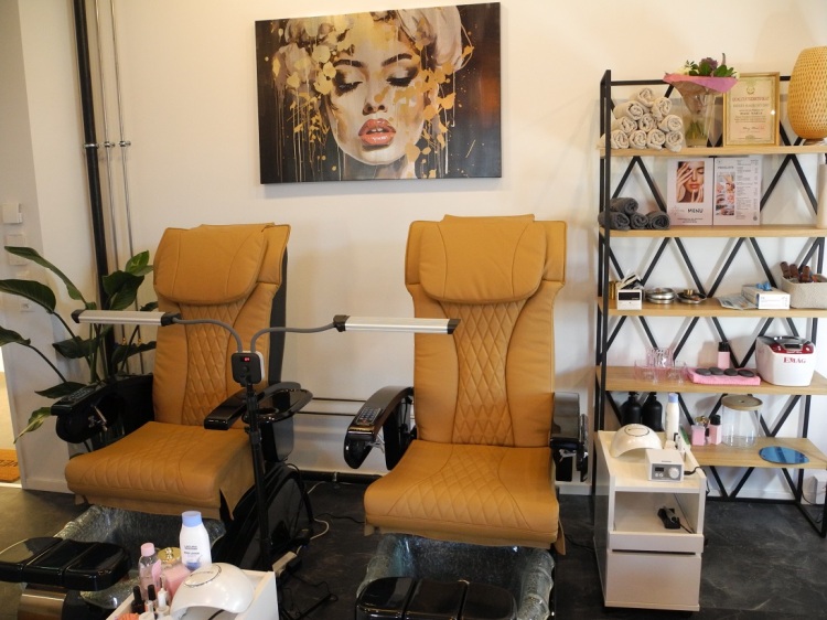 Bilder Nea Nails & Beauty