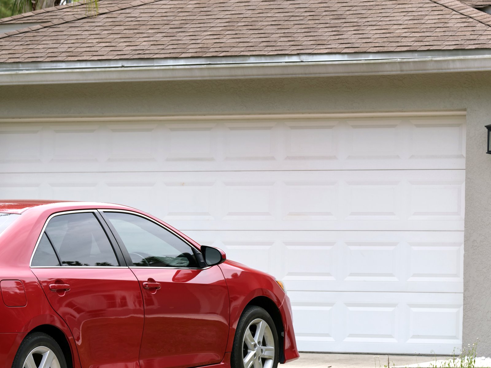 YC Garage Door