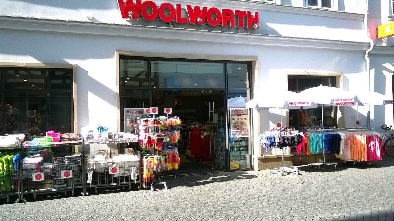 Woolworth, Hutfiltern 9 in Braunschweig