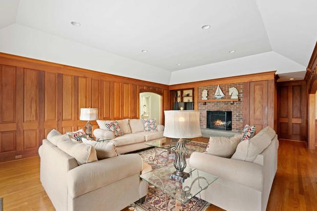 Images Carroll Realty Inc.