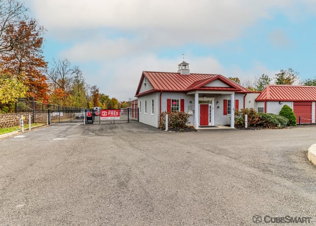 Images CubeSmart Self Storage