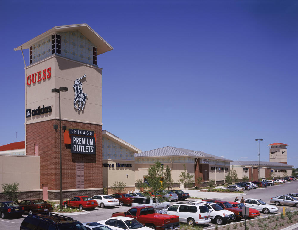 Aurora Outlet Mall Stores Map | IQS Executive