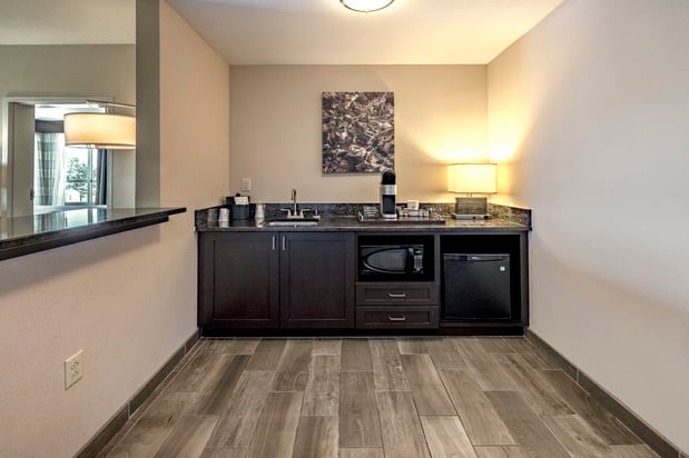 Images Holiday Inn Owensboro Riverfront by IHG