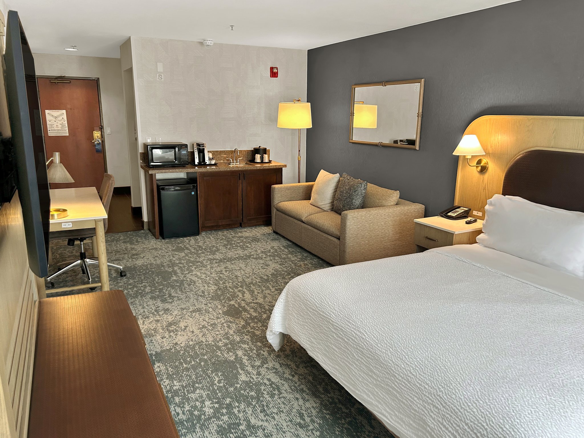 Holiday Inn Express & Suites Carpinteria by IHG Image