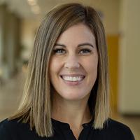 Lisa M Stoddard