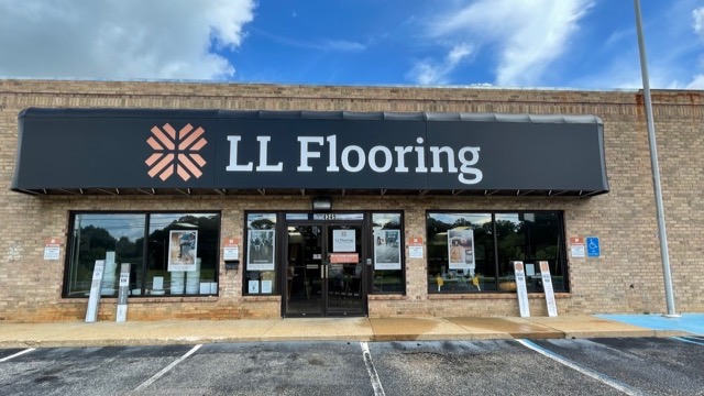 LL Flooring #1146 Montgomery | 4345 Atlanta Highway | Storefront LL Flooring Montgomery (334)239-3488