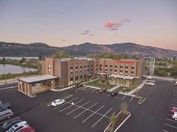 Images Hampton Inn & Suites Hood River