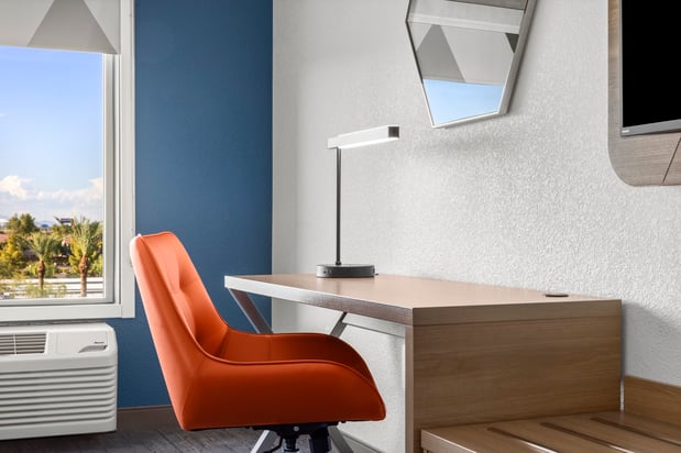 Images Holiday Inn Express & Suites Phoenix West - Tolleson by IHG
