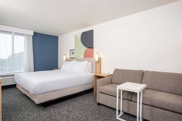 Images Spark by Hilton Branson Meadows