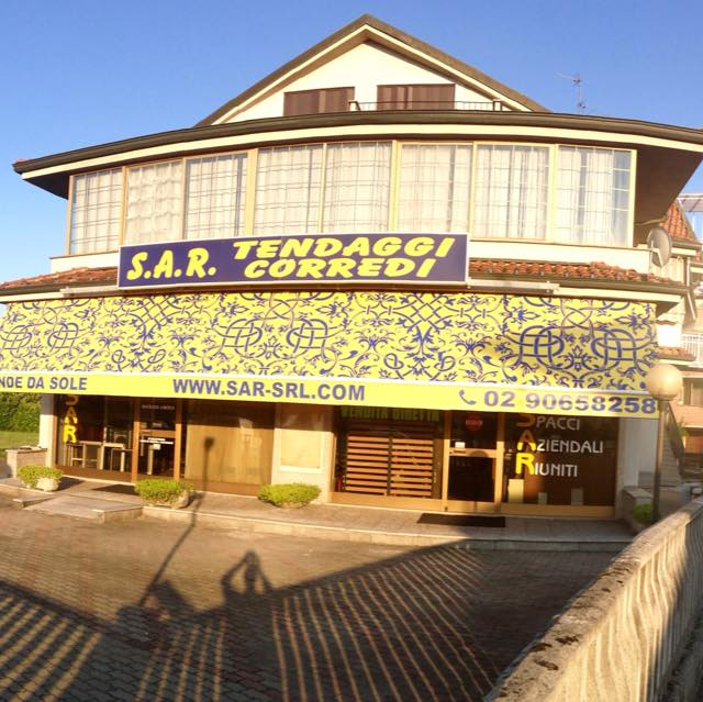 Images S.A.R. Tendaggi  Corredi