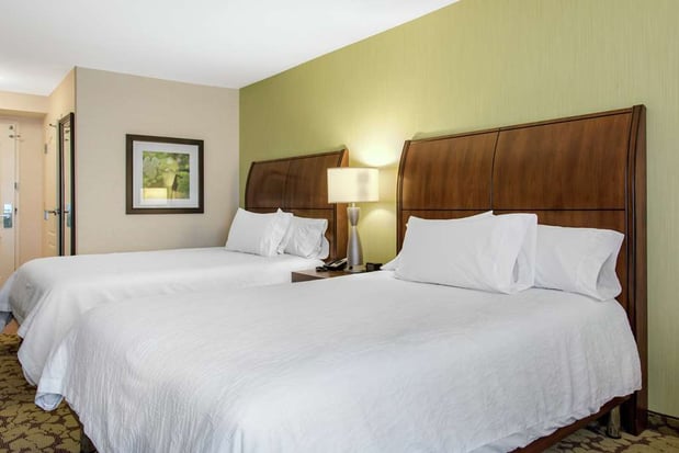 Images Hilton Garden Inn Portland Airport