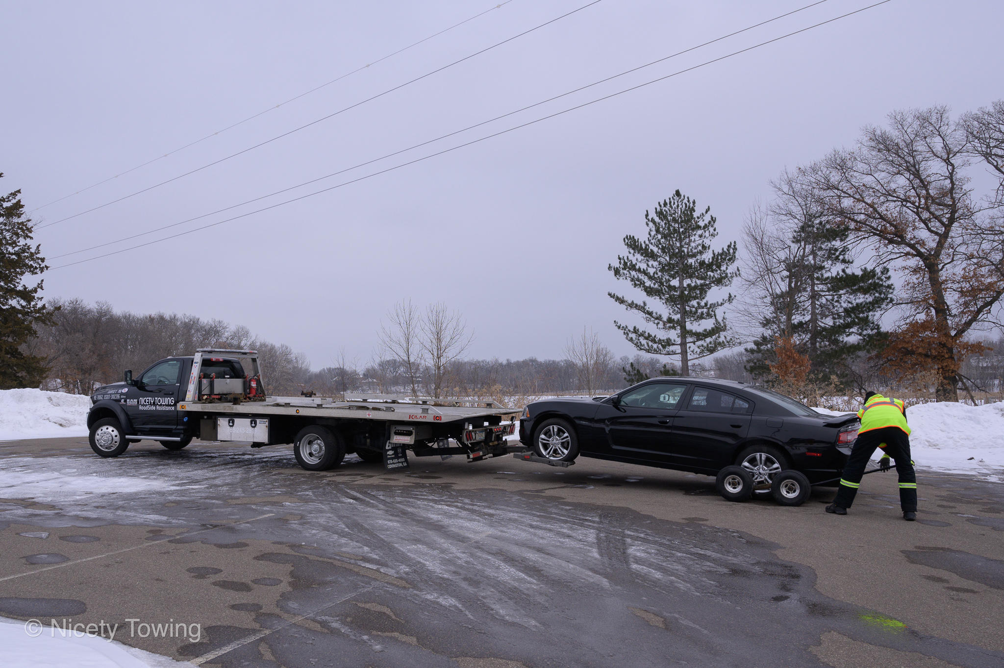 Nicety Towing Photo