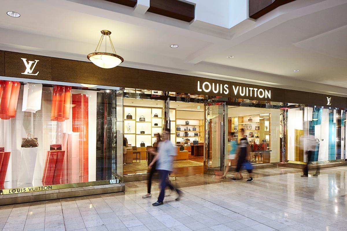 Louis Vuitton Farmington Westfarms Store in Farmington, United