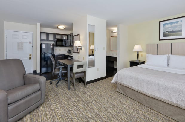 Images Candlewood Suites Dallas Market Cntr-Love Field by IHG