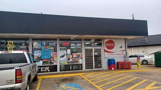 Images CoinFlip Bitcoin ATM - Valero (Texarkana)