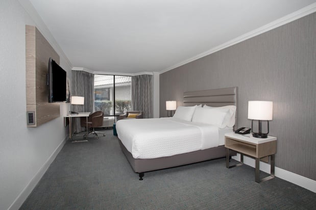 Images Crowne Plaza Costa Mesa Orange County by IHG