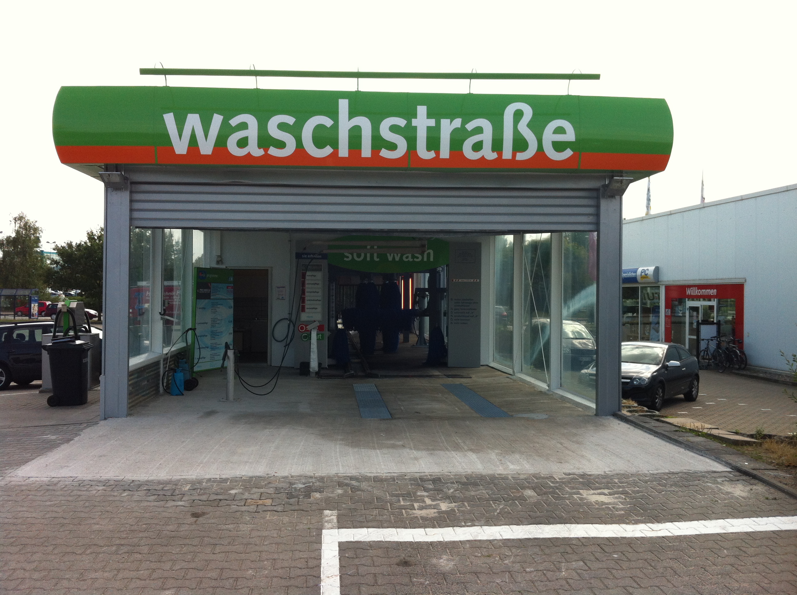 IMO Car Wash, Grabenstr. 4 in Schwerin