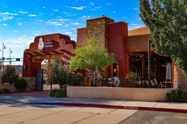 Images Holiday Inn Express & Suites Albuquerque Historic Old Town by IHG