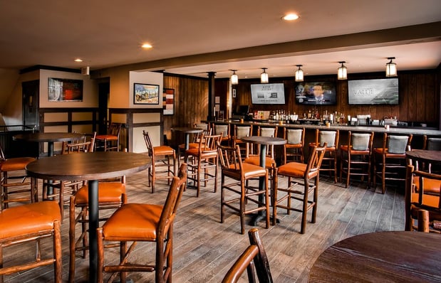 Images Moose & Maple