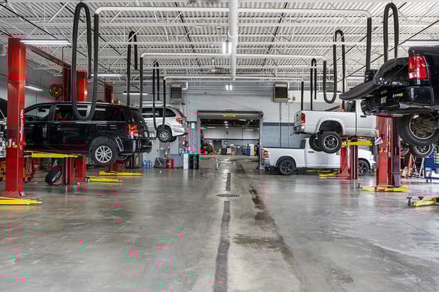 Images Russ Darrow Chrysler, Dodge, Jeep, RAM of Madison Service Center