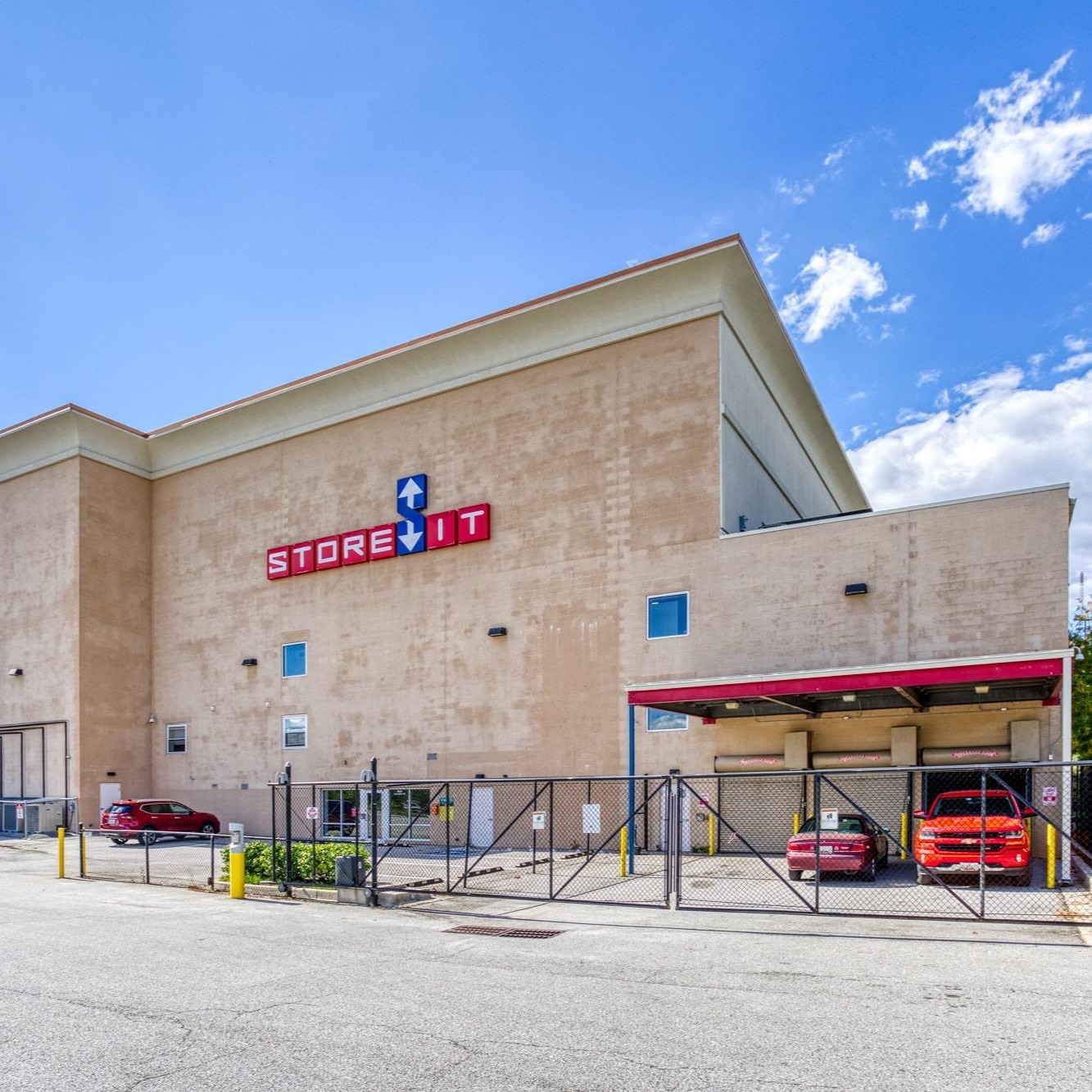 Store-It - Exterior of Storage Facility