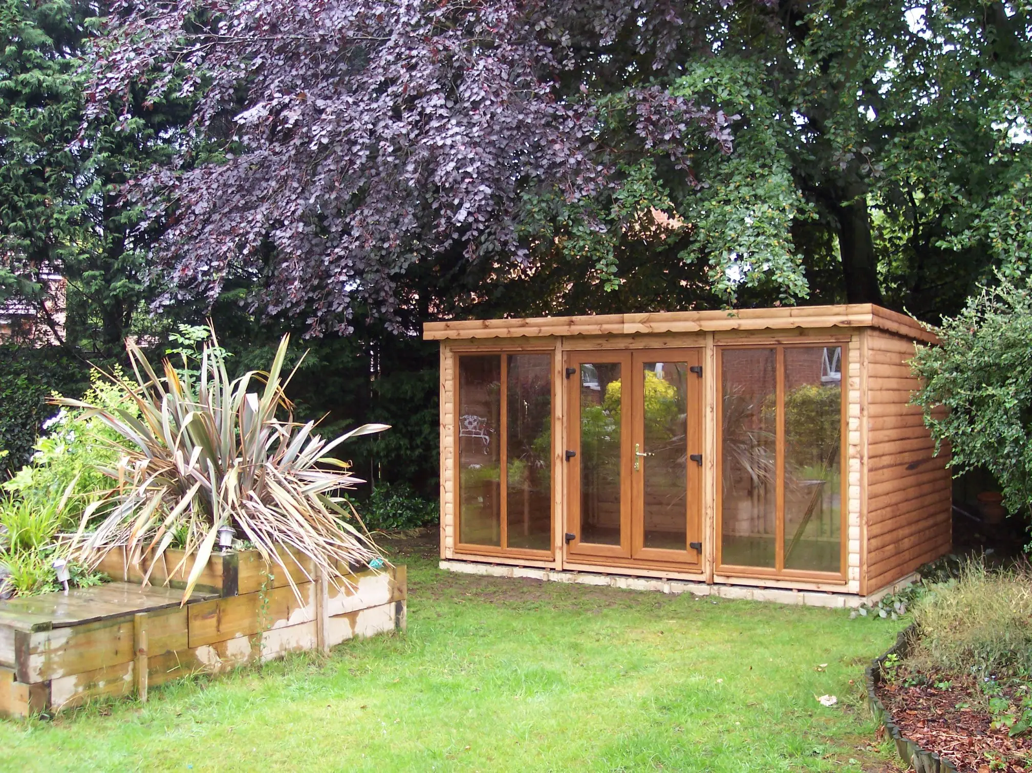 Images Herts Garden Buildings