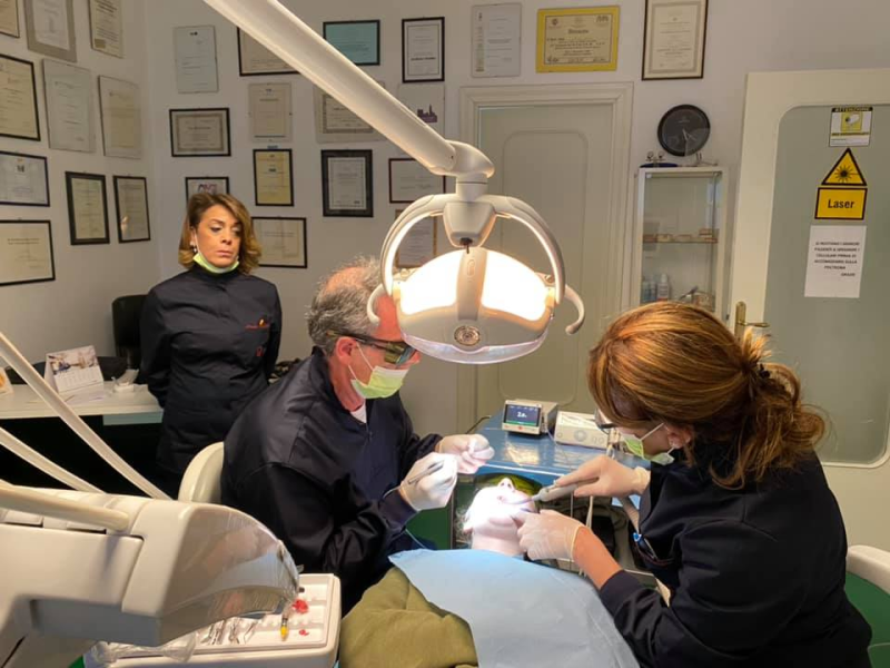 Images Studio Dentistico Dr. Michele Piombino