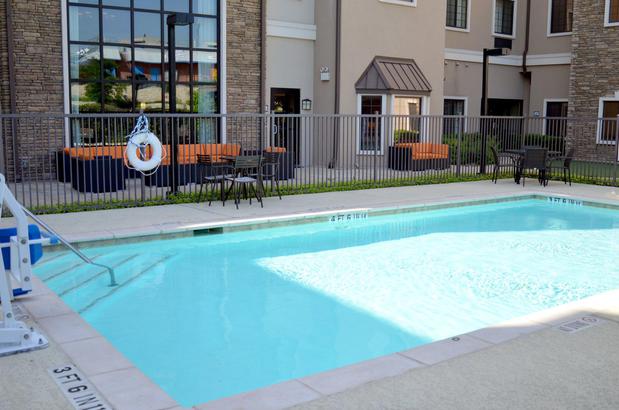 Images Staybridge Suites San Antonio Sea World by IHG